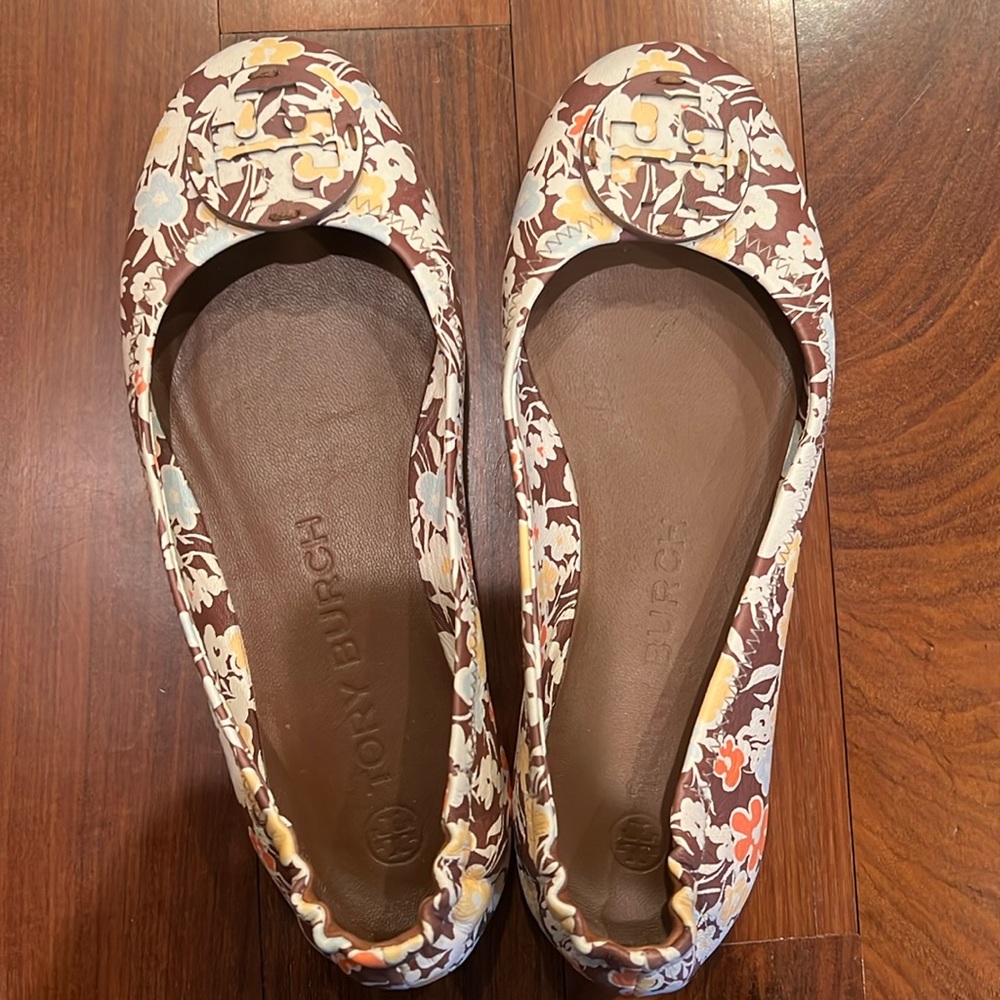 Tory burch ballet flats